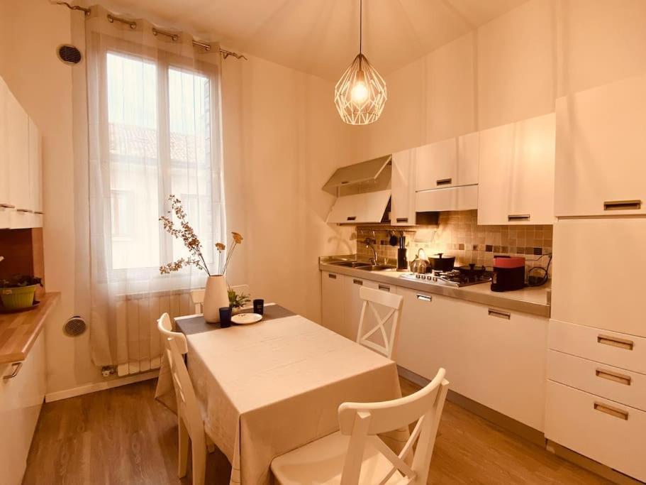 Casa Oscar: Entire Apartment Venice.Mestre Station Bagian luar foto